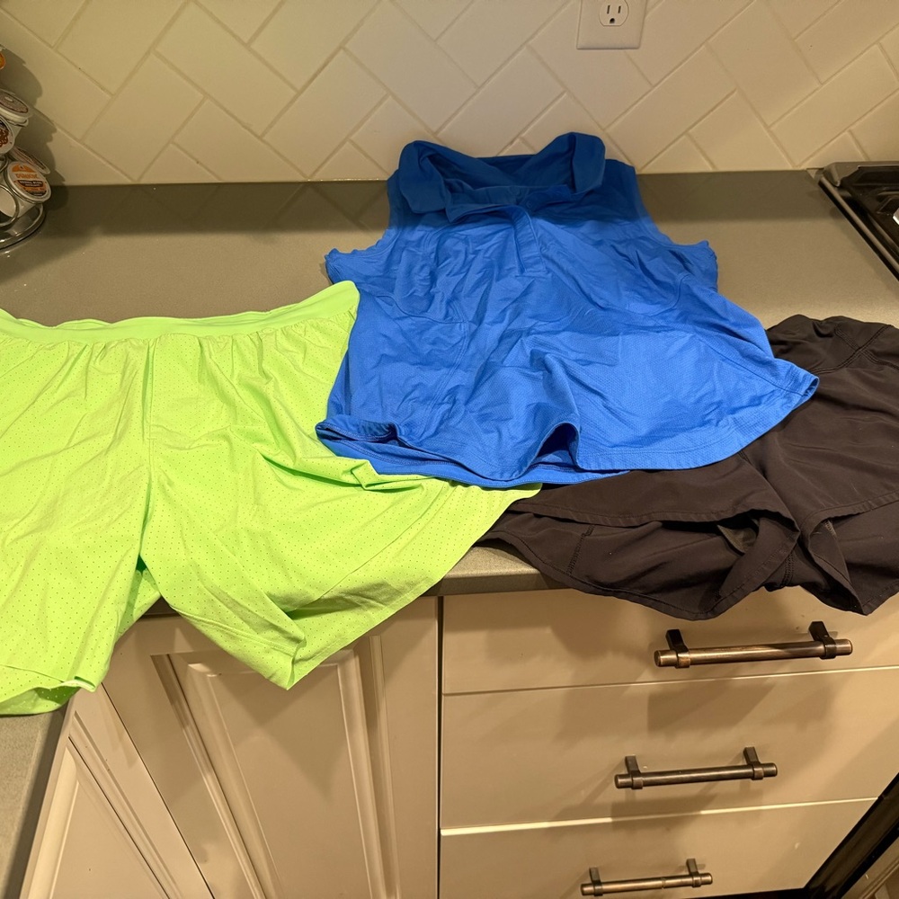 Lululemon Athletica Athletic Shorts - Green and Black with blue tank